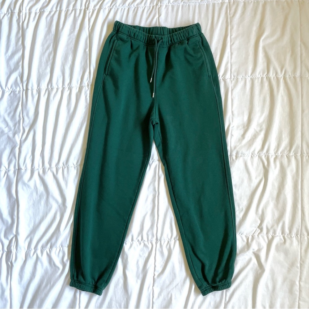 Green Old Navy Sweatpants